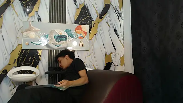 GOLDEN 2026 online show from 05/25/26, 07:20