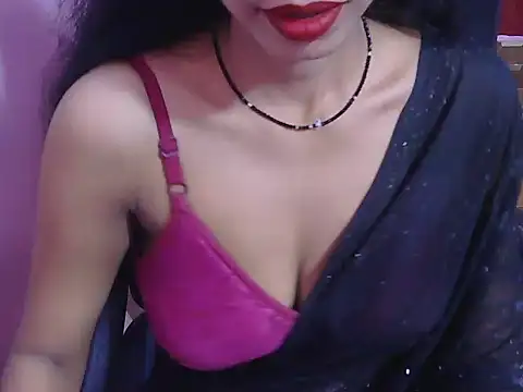 wild minakshi online show from 06/28/26, 04:40