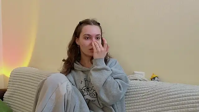 JolieDerringer online show from 05/13/26, 08:12