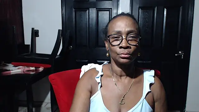 Snapshot of jannyheat chatting on 02/07/25, 04:37 jannyheat online show from 02/07/25, 04:37