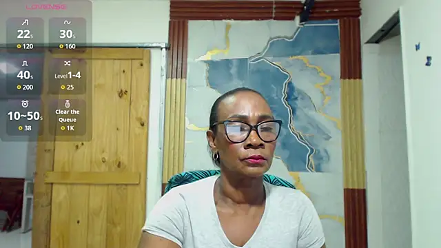 jannyheat online show from 06/12/26, 04:00