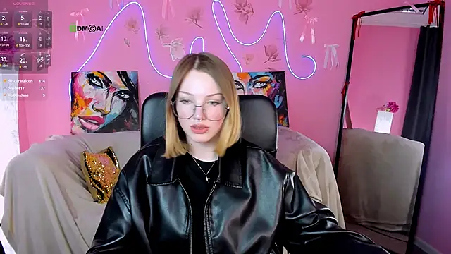 gia lee  online show from 05/12/26, 12:35