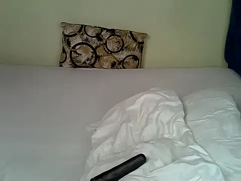 lovvelyheers online show from 06/02/26, 08:11