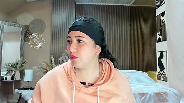 BBWLuxuryMuse online show from 05/27/26, 12:02