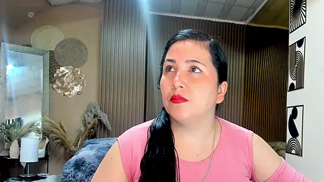 BBWLuxuryMuse online show from 06/04/26, 11:16