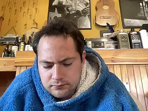 alecsgzz online show from 05/17/26, 01:51