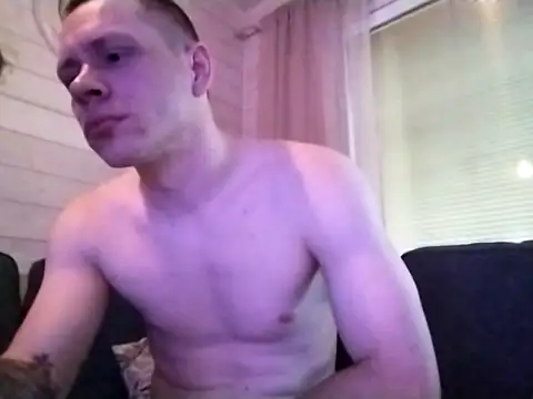 Snapshot of fitboyy_ chatting on 05/01/26, 06:01 fitboyy online show from 05/01/26, 06:01