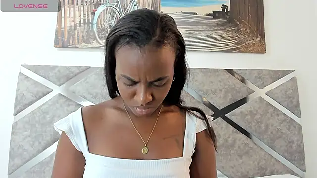 Alisson-Noa online show from 06/25/26, 12:42
