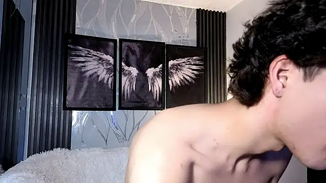 Michaell Peters online show from 06/30/26, 03:40