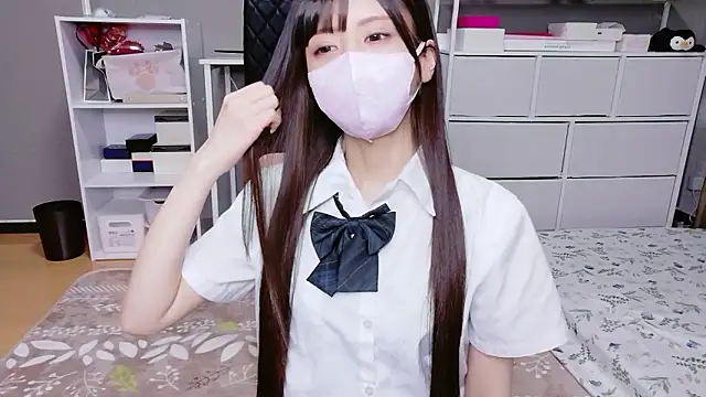 Snapshot of hina_mochi chatting on 07/05/26, 11:39 hina mochi online show from 07/05/26, 11:39