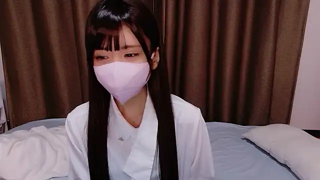 Snapshot of hina_mochi chatting on 07/15/26, 02:22 hina mochi online show from 07/15/26, 02:22