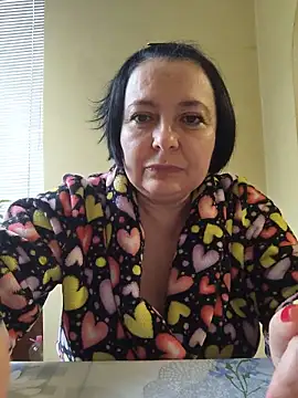 EmmaEmmy40 online show from 06/02/26, 03:25