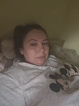 EmmaEmmy40 online show from 06/05/26, 05:18