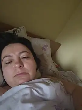 EmmaEmmy40 online show from 06/07/26, 04:16