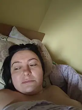 EmmaEmmy40 online show from 06/16/26, 04:26