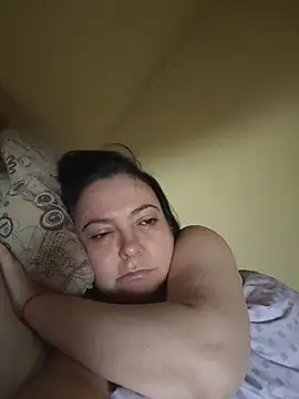 EmmaEmmy40 online show from 06/19/26, 03:11
