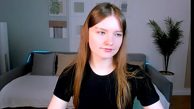 LookEva online show from 05/23/26, 04:18