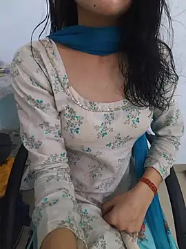 zoya baby  online show from 07/02/26, 04:29