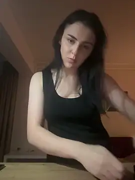 ema-emanuela online show from 06/02/26, 09:39