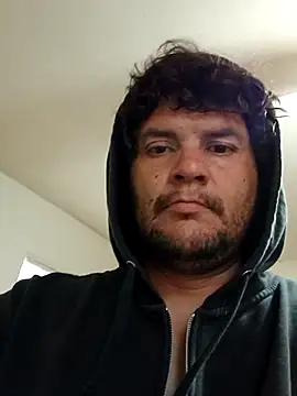 matdog027374 online show from 05/05/26, 02:25