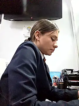 Dahlia 1 online show from 05/22/26, 12:51