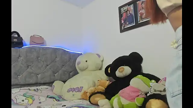 dani hall online show from 07/07/26, 12:57