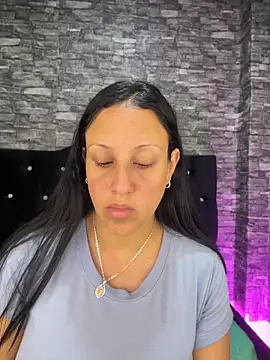 Cloe-Fire online show from 05/15/26, 11:28
