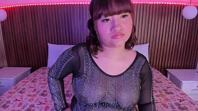Dafne Evaans online show from 06/10/26, 11:53
