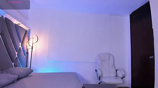 AmaraLewis online show from 07/01/26, 01:02