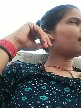 Student garl 1 online show from 07/01/26, 01:34
