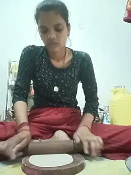 Student garl 1 online show from 07/02/26, 01:38