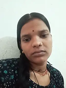 Student garl 1 online show from 07/02/26, 04:51