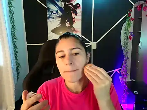 LUCYMILF SEXY online show from 05/08/26, 12:21