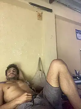 brunnoleal22 online show from 05/04/26, 04:47