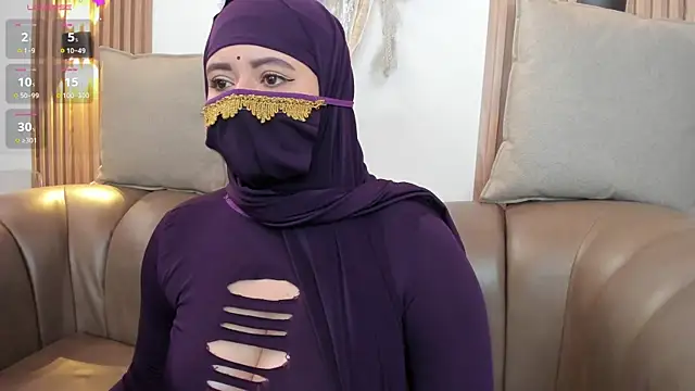 yasmin dina online show from 05/30/26, 03:31