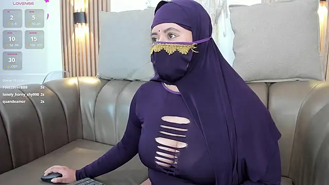 yasmin dina online show from 05/31/26, 06:09