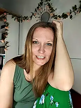 Snapshot of Candy_Cougar chatting on 05/08/26, 03:39 Candy Cougar online show from 05/08/26, 03:39