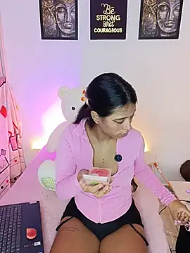 Raven stonee01 online show from 06/18/26, 12:33