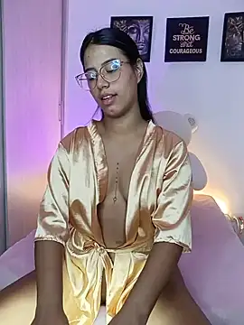 Raven stonee01 online show from 06/25/26, 01:27