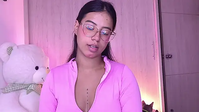 Raven stonee01 online show from 07/22/26, 12:13