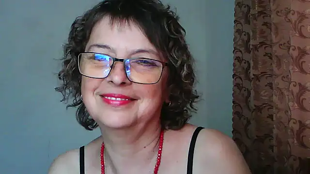 Snapshot of ElizabethGorden chatting on 06/06/26, 11:59 ElizabethGorden online show from 06/06/26, 11:59