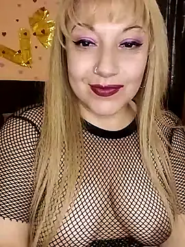 Snapshot of Venuss_Milf chatting on 07/28/26, 12:48 Venuss Milf online show from 07/28/26, 12:48