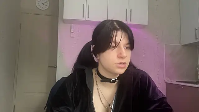 Snapshot of GrayceDeclet chatting on 07/21/26, 01:13 GrayceDeclet online show from 07/21/26, 01:13