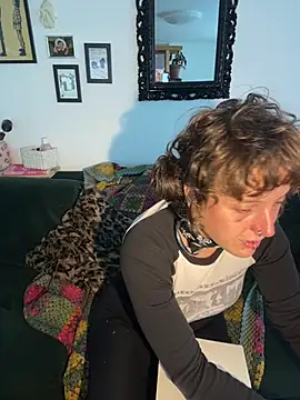 EmilieBraun online show from 05/21/26, 11:39