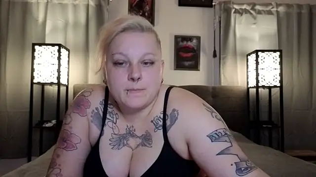 Lady Peggi online show from 05/22/26, 09:09