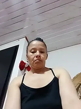 kathaardiente online show from 06/10/26, 03:11