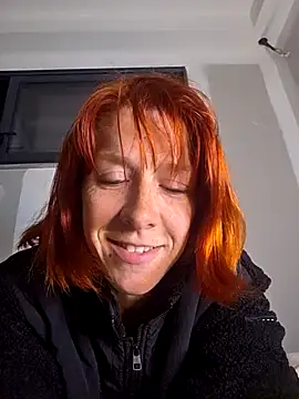 PoppyBoop online show from 05/04/26, 10:06