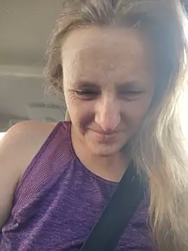 Queenle91 online show from 06/28/26, 12:44