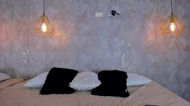 thalira angels online show from 07/01/26, 02:07