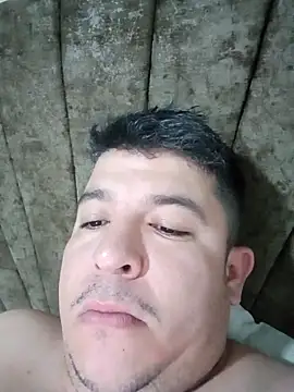 latino hott  online show from 05/08/26, 11:54